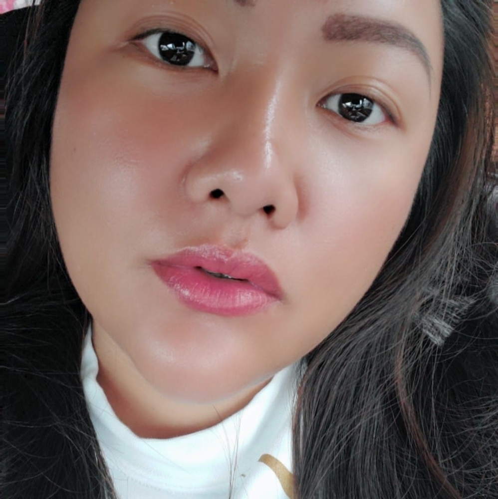 Meet your Posher, Xaviera